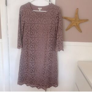 Mauve lace dress, Garnet Hill size 6 lace dress, purple lace wedding guest dress